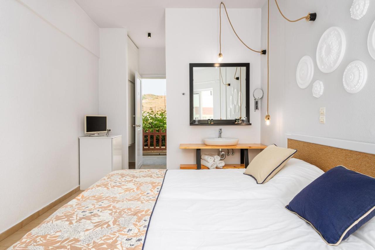 Mrs Chryssana Beach Hotel (Adults Only) Kolimvárion Ngoại thất bức ảnh