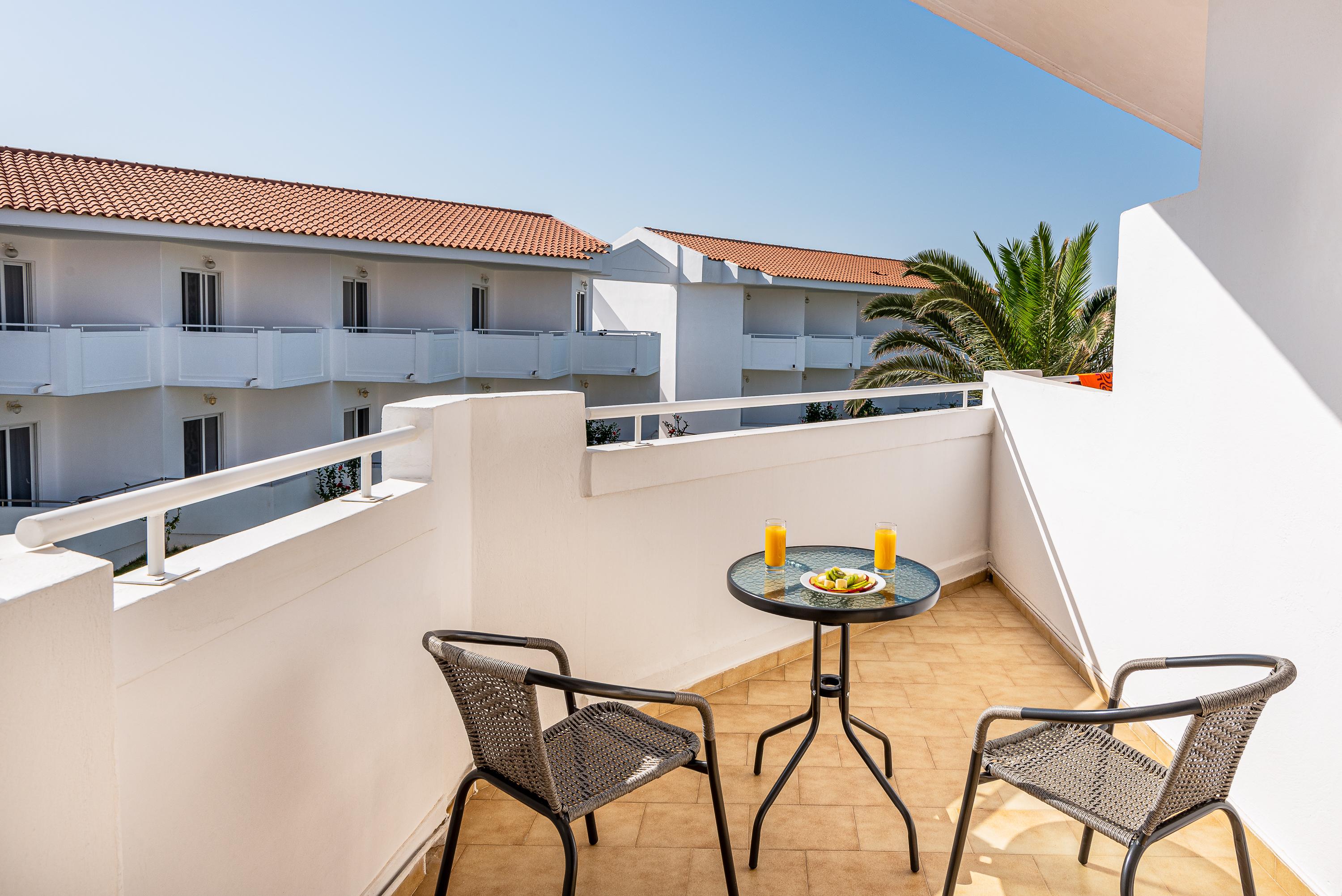 Mrs Chryssana Beach Hotel (Adults Only) Kolimvárion Ngoại thất bức ảnh